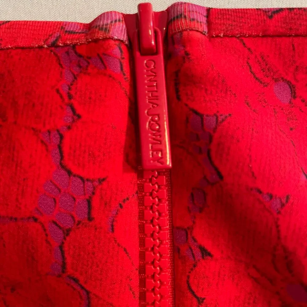 Cynthia Rowley Pencil Skirt with Orange-red and Purple Floral Print Size 10
